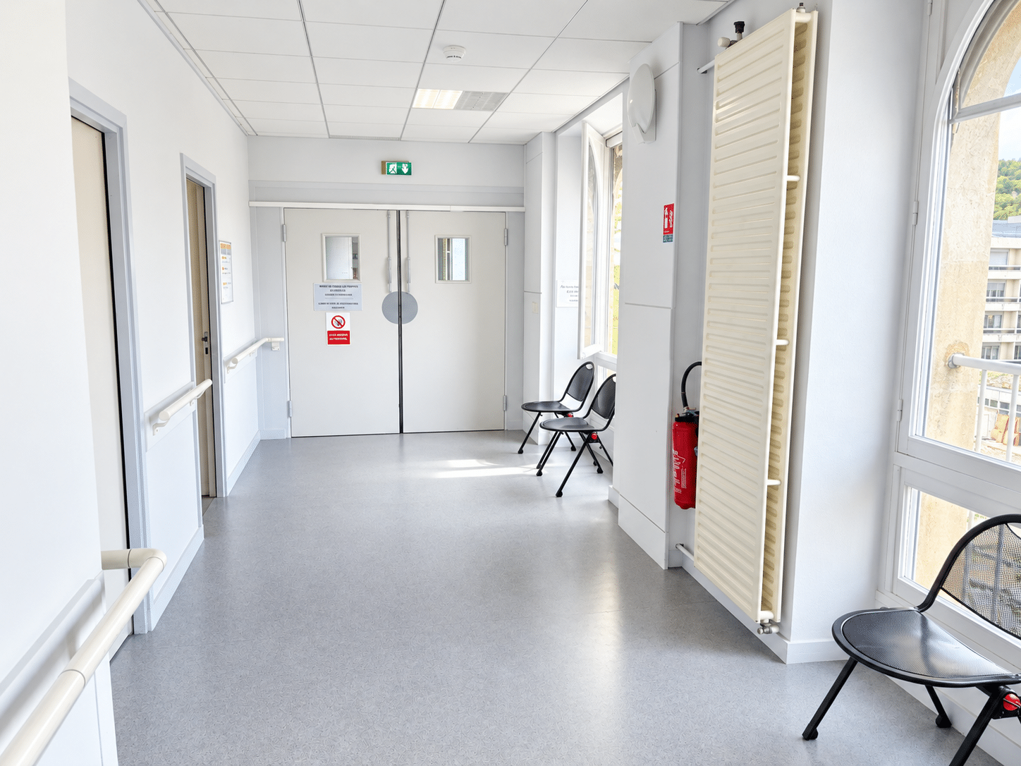 permanence-acces-soin-sante-salle-attente